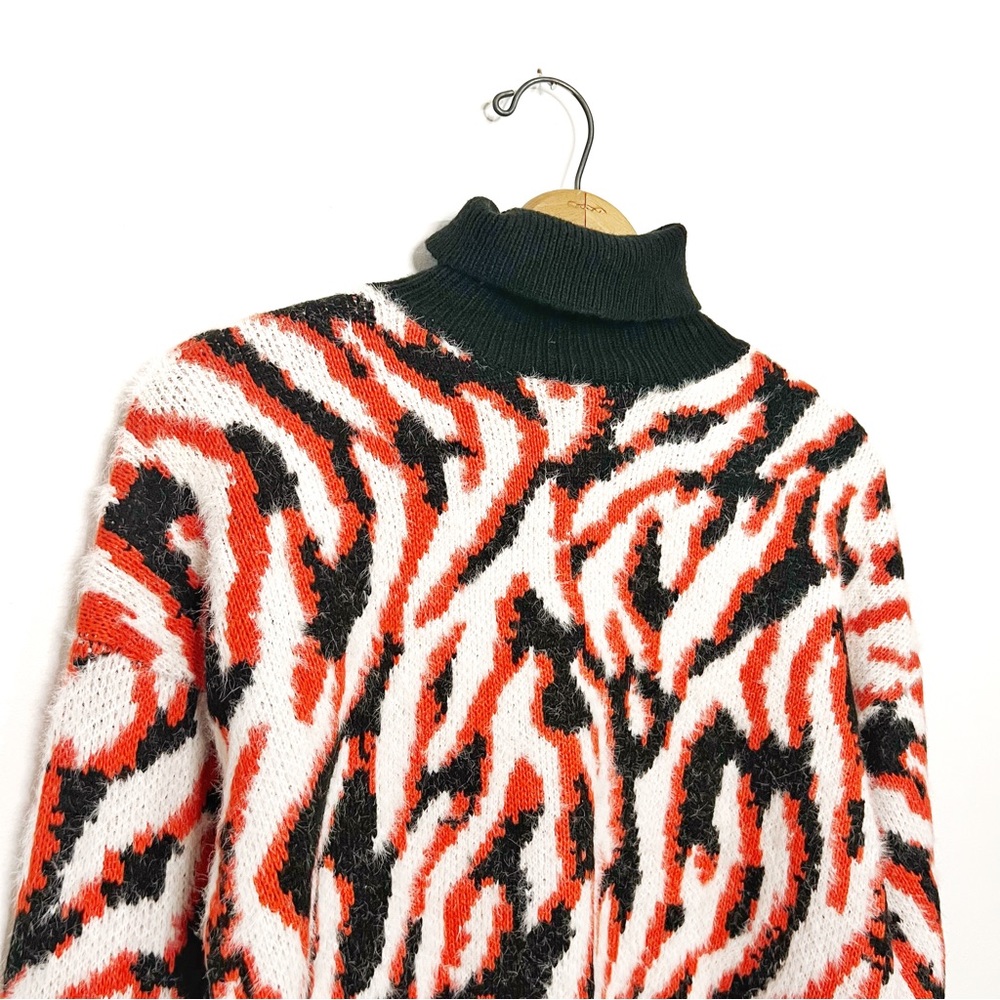ASOS | Abstract Print Turtleneck - Picture 4 of 4